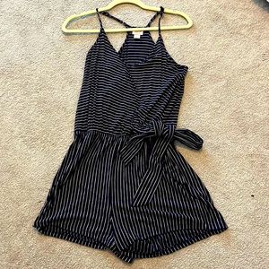 size XS navy white and burgundy romper